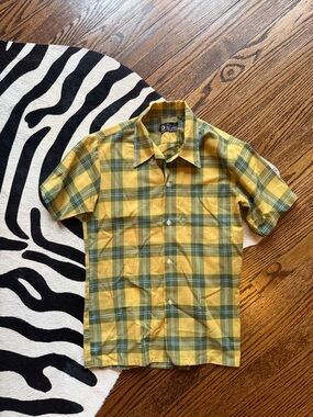 Vintage Yellow and Green Plaid Short-Sleeve Button-Down Shirt